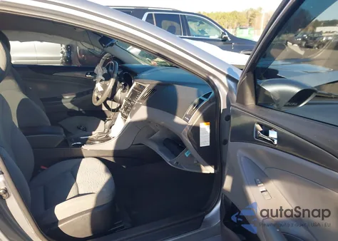 2015 Hyundai Sonata Hybrid from USA, damaged, VIN KMHEC4A48FA128720